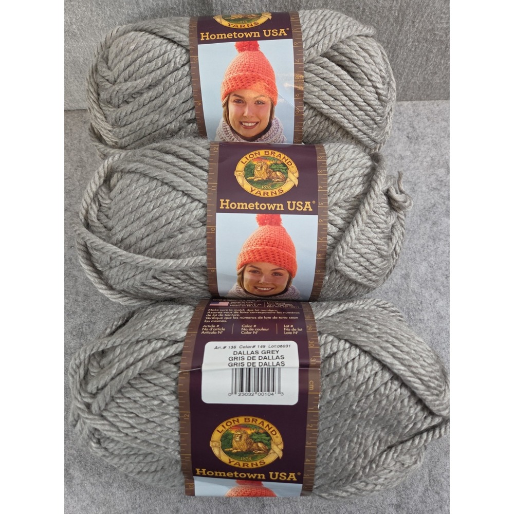 Lions Brand Yarn Hometown USA Lot of 3 Skeins Dallas Gray Super Bulky Acrylic